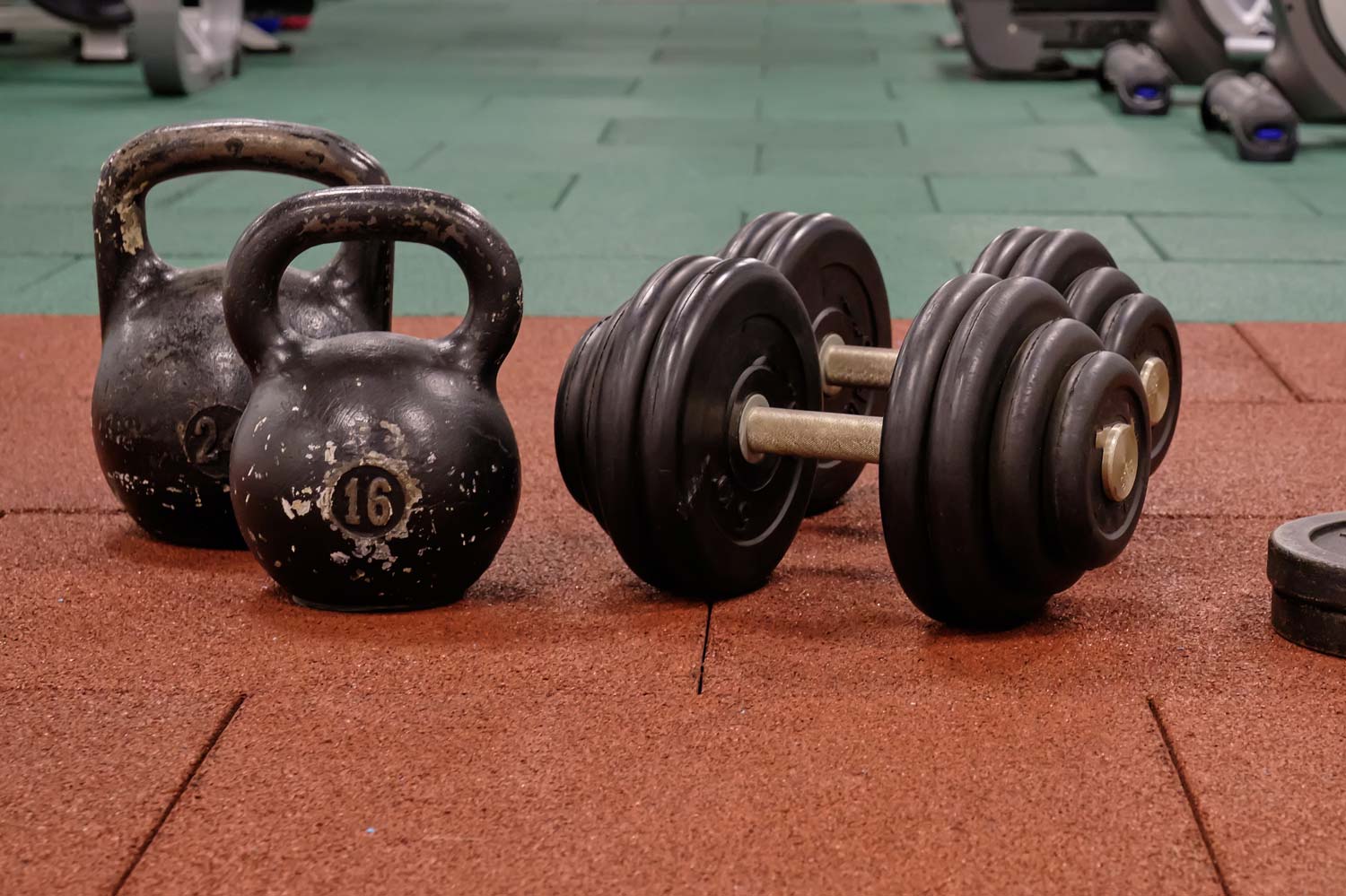 Kettlebells Vs. Dumbbells
